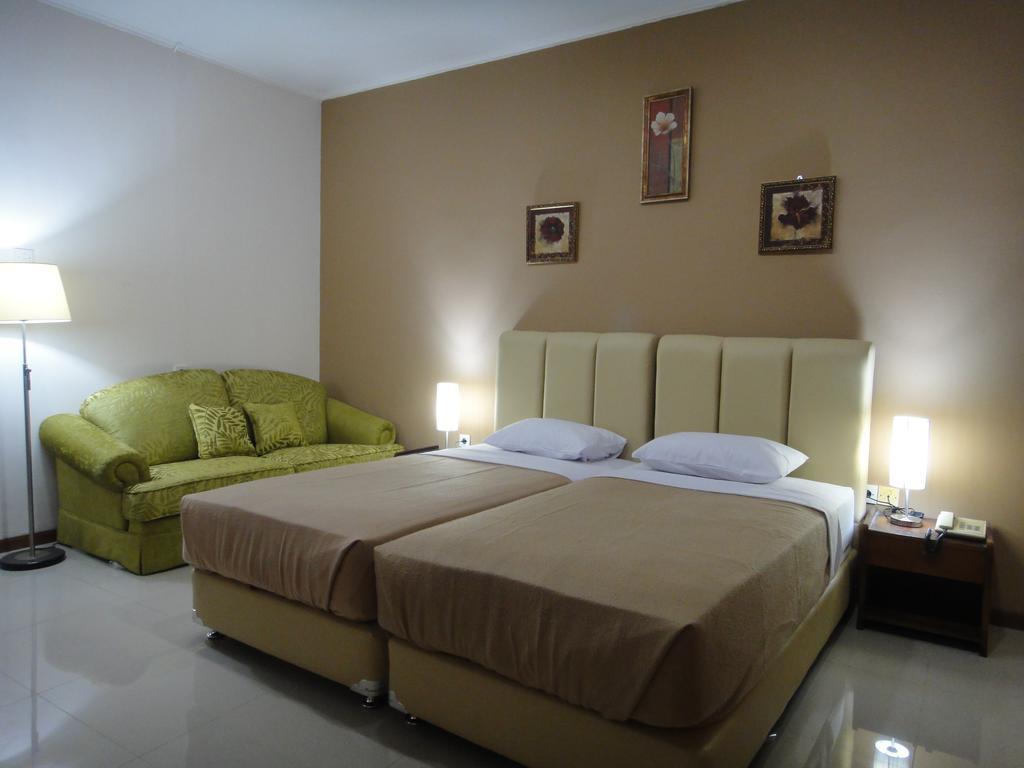 Gondia Guesthouse Yakarta Habitación foto
