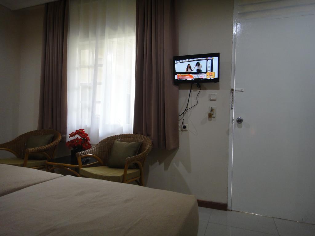 Gondia Guesthouse Yakarta Habitación foto