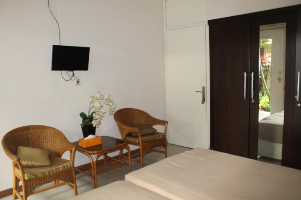 Gondia Guesthouse Yakarta Habitación foto