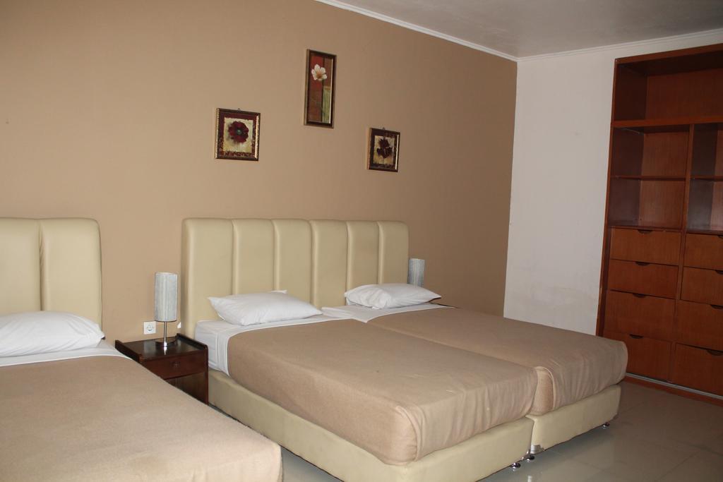 Gondia Guesthouse Yakarta Habitación foto